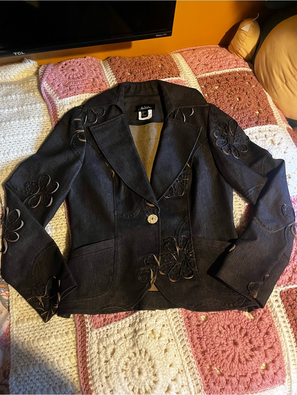 Nueva Floral Appliqué Blazer Jacket